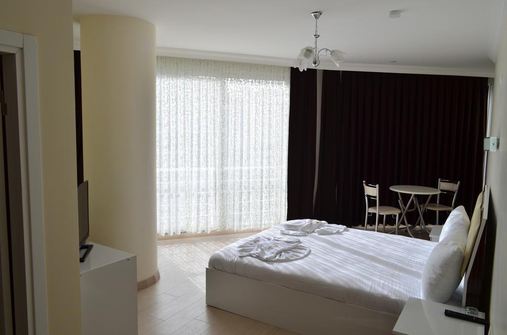 Kibyra Hotel Golhisar Экстерьер фото
